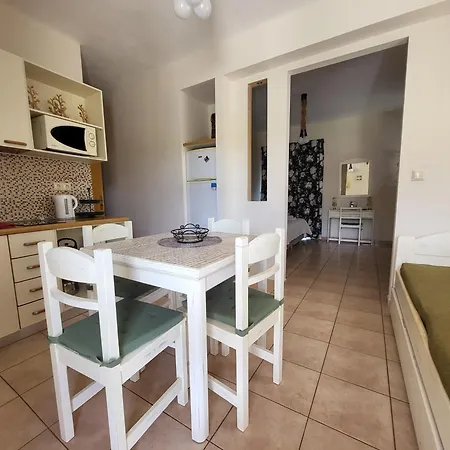 Ilaira Daire Chranoi